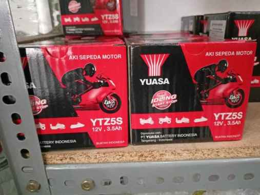 AKI MOTOR HONDA REVO X YUASA KERING YTX5S 12V 3,5AH