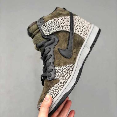 Nike SB Dunk Low Original Terbaru Mei 2022 | Blibli