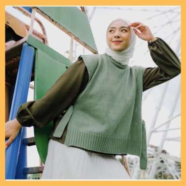 Rompi Rajut Tali / Andin Vest Knit / Rompi Tali Wanita / Rompi Tali Samping / Rompi Korean Style / V