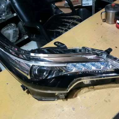 headlamp toyota fortuner vrz 2017-2019