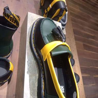 DOCMART DR MARTENS 1460 GREEN EDITION 36 - 45 NEW ORIGINAL
