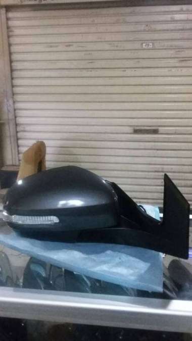 SPION MOBIL ELECTRIK KACA SUZUKI ERTIGA GX 2012-2013-2014 1PCS Multicolor