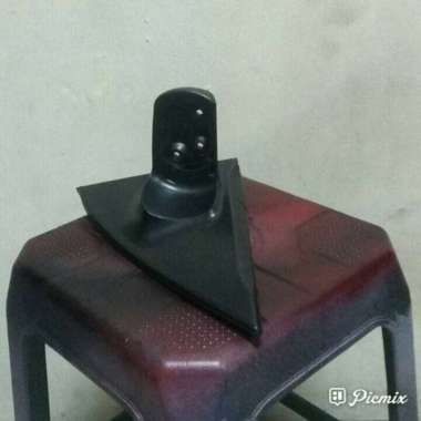 kaki/dudukan spion avanza 2008/2009/2010/2011/2012 ORIGINAL 1pcs Multicolor