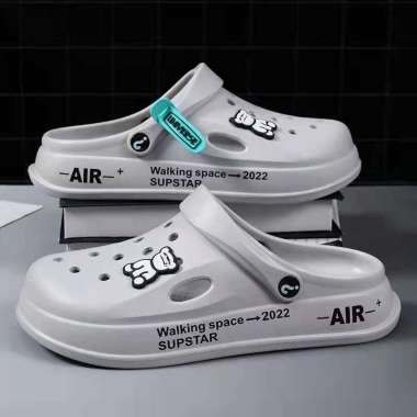 Sendal Sepatu Dane and Dine Pria Model Crocs Kodok - LS 9945 LOVE U HITAM 42-43 BLACK