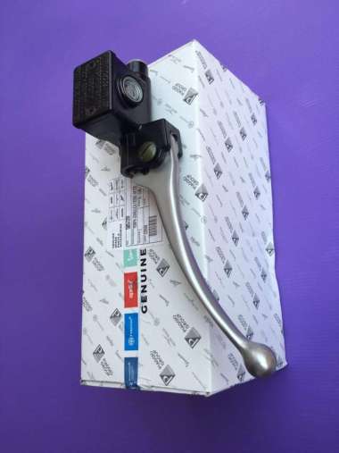 Master rem Piaggio hengtong utk vespa PX disc brake