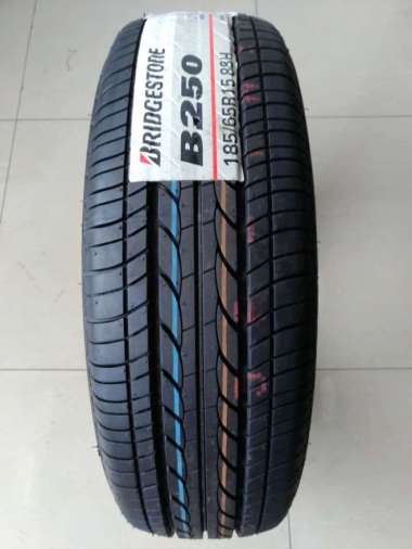 Bridgestone B250 Ukuran 185/65 R15 - Ban Mobil Freed Ertiga Veloz