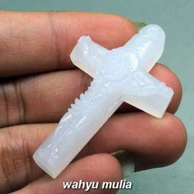 Liontin Batu Akik bentuk salib Asli (Kode 989) Putih