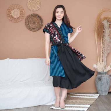 Dress Tunik Batik Wanita Dewasa Allsize Motif Daun Hitam Kombinasi Wolfis Biru
