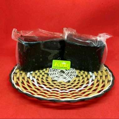 Cincau hitam, cao hitam, grass jelly, cincau hitam