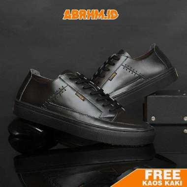 Jual Dc Hyde M Sneakers Pria Black White Adys300580 Blw Online Desember 2020 Blibli