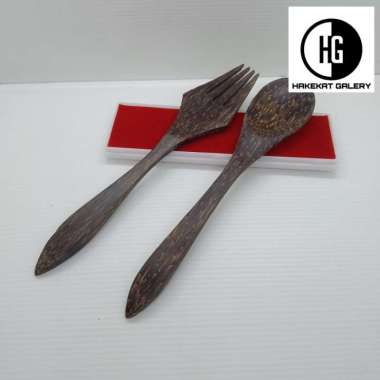 satu set sendok dan garpu kayu aren E143