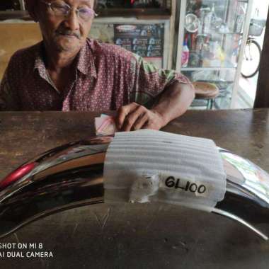 Spakbor Belakang Honda GL100 Three Star High Quality Chrome
