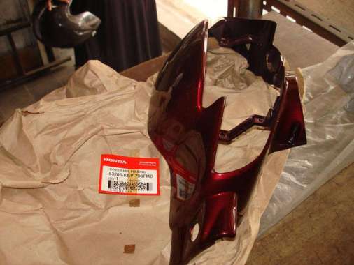 Batok Depan Honda Supra Tromol Original AHM Maroon
