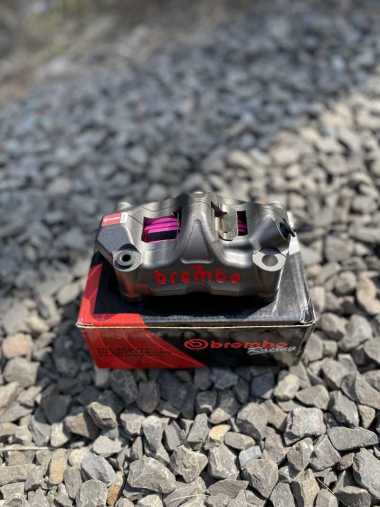 KALIPER DEPAN BREMBO GP4 GP4RX 4P 100 PITCH DETAIL ORIGINAL