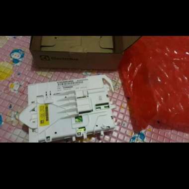 modul mesin cuci Electrolux EWF8571
