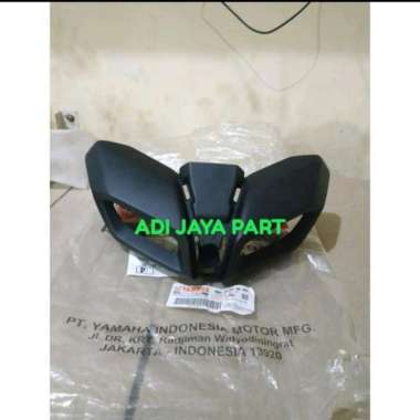 batok lampu depan MT15 original