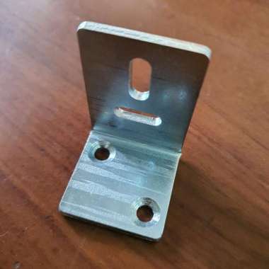 Bracket Braket Siku Sudut Untuk Ambalan ( 2pcs )