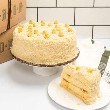 UNION BAKERY NASTAR CRUMBLE CAKE - BUTTERY PINEAPPLE TARTS CONFIT SABL WHOLE