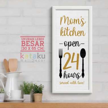 Hiasan Dinding Mom's Kitchen Sign Rustic Dekorasi Dapur Ruang Makan - putih