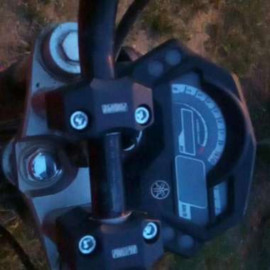 raiser riser peninggi stang pro black series motor yamaha byson