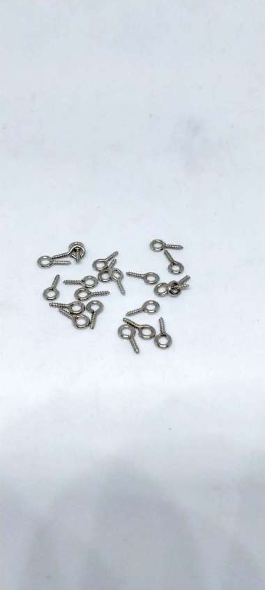 Paku ulir atau paku kait ulir atau paku cantelan kecil