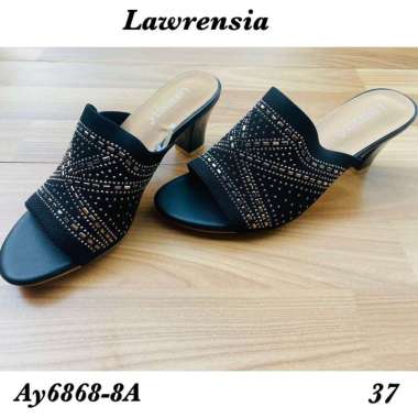 Sandal Wanita Heel Lawrensia warna hitam 37