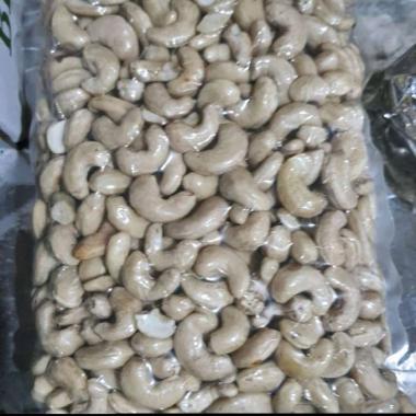 Kacang Mede Mentah Super 1 Kg