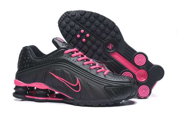 Harga Nike Shox R4 Terbaru Mei 2022 | BigGo Indonesia