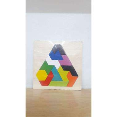 Puzzle Segitiga
