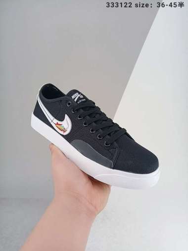 oski nike sb blazer