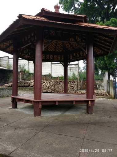 Saung Gazebo Kayu Kelapa ukuran 3 x 3 meter untuk jabodetabek all in