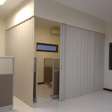 Onna Folding Door Pembatas Ruangan PUTIH