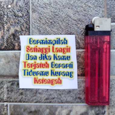 Stiker Vinyl Bermimpilah Setinggi Langit Kata Lucu Nyleneh Humor Motor
