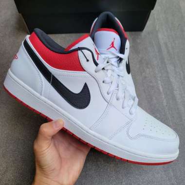 Air Jordan 1 Low White University Red Black || chicago bred