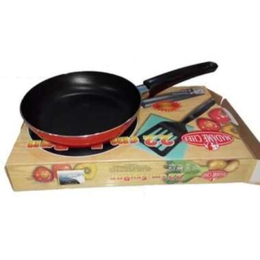 MAXIM MADAME RED FRYPAN /TEFLON 22CM