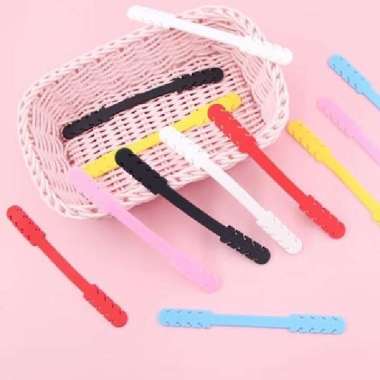 Konektor Pengait Tali Masker Hijab Silikon Hitam