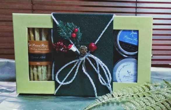 PRIMA RASA BANDUNG HAMPER D NATAL CHRISTMAS HAMPERS SALE PROMO PAKET H