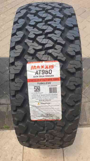 Ban Mobil Maxxis Bravo AT 980 33 x 12.5 R15
