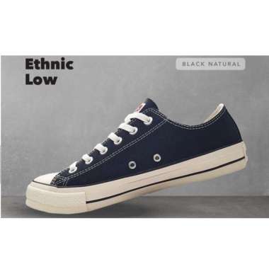 Jual Dc Hyde M Sneakers Pria Black White Adys300580 Blw Online Desember 2020 Blibli