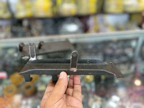 PANGKON DUDUKAN KOIL CDI KIPROK BREKET KOIL CDI KIPROK GL MEGAPRO TIGER