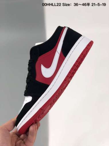 Jual Air Jordan 1 Low Chicago Online Terbaru April 2022 - Blibli