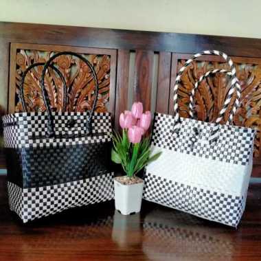 TAS ANYAMAN TAS PASAR PREMIUM