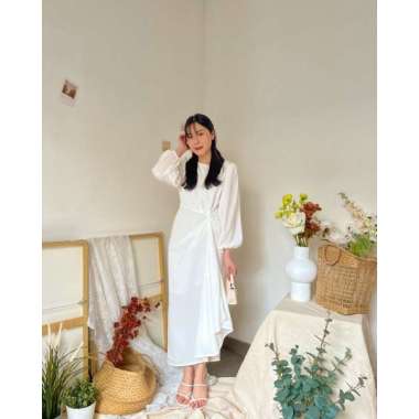 Dress Pesta Kondangan Broken White
