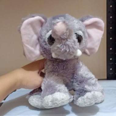 Boneka GAJAH DUMBO
