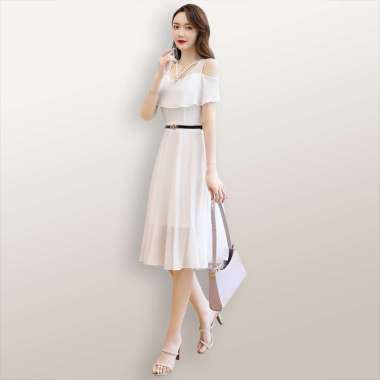 Dress putih discount simple