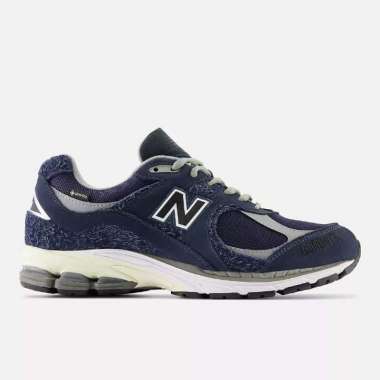 New Balance 2002RInvincible x N.Hoolywood Gore-Tex Navy 10