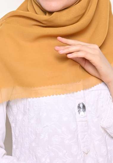 My Daily Hijab Segi Empat Voal Superfine Jahit Tepi Gold
