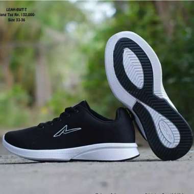 Jual Sepatu Sekolah Hitam Pria Online Baru Harga Termurah Oktober 2020 Blibli Com