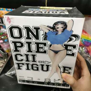 Mainan Figure One Piece Nico Robin Kotak Baru