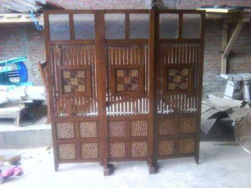 sketsel jati minimalis